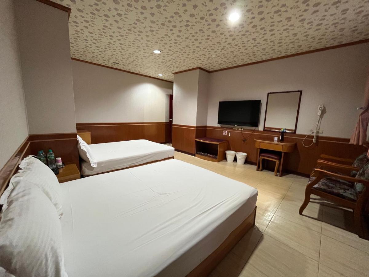 礁溪溫泉旅館Jiaoxi HOT SPRING HOTEL Ngoại thất bức ảnh